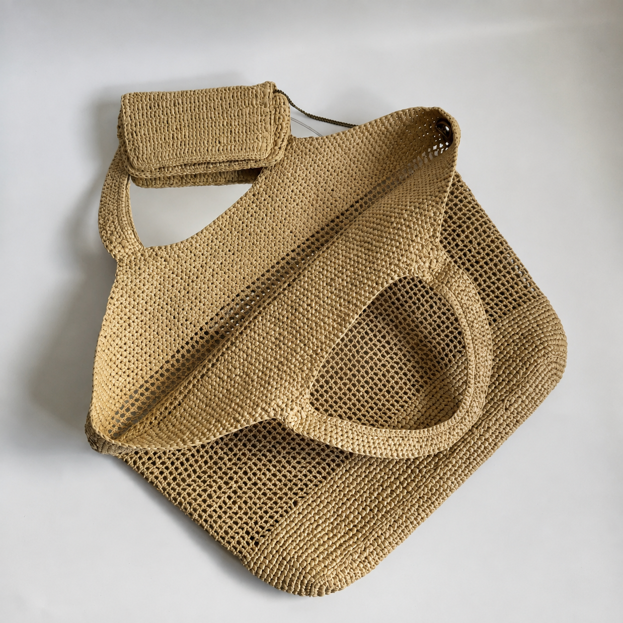 BORSA RICAMATA A MANO